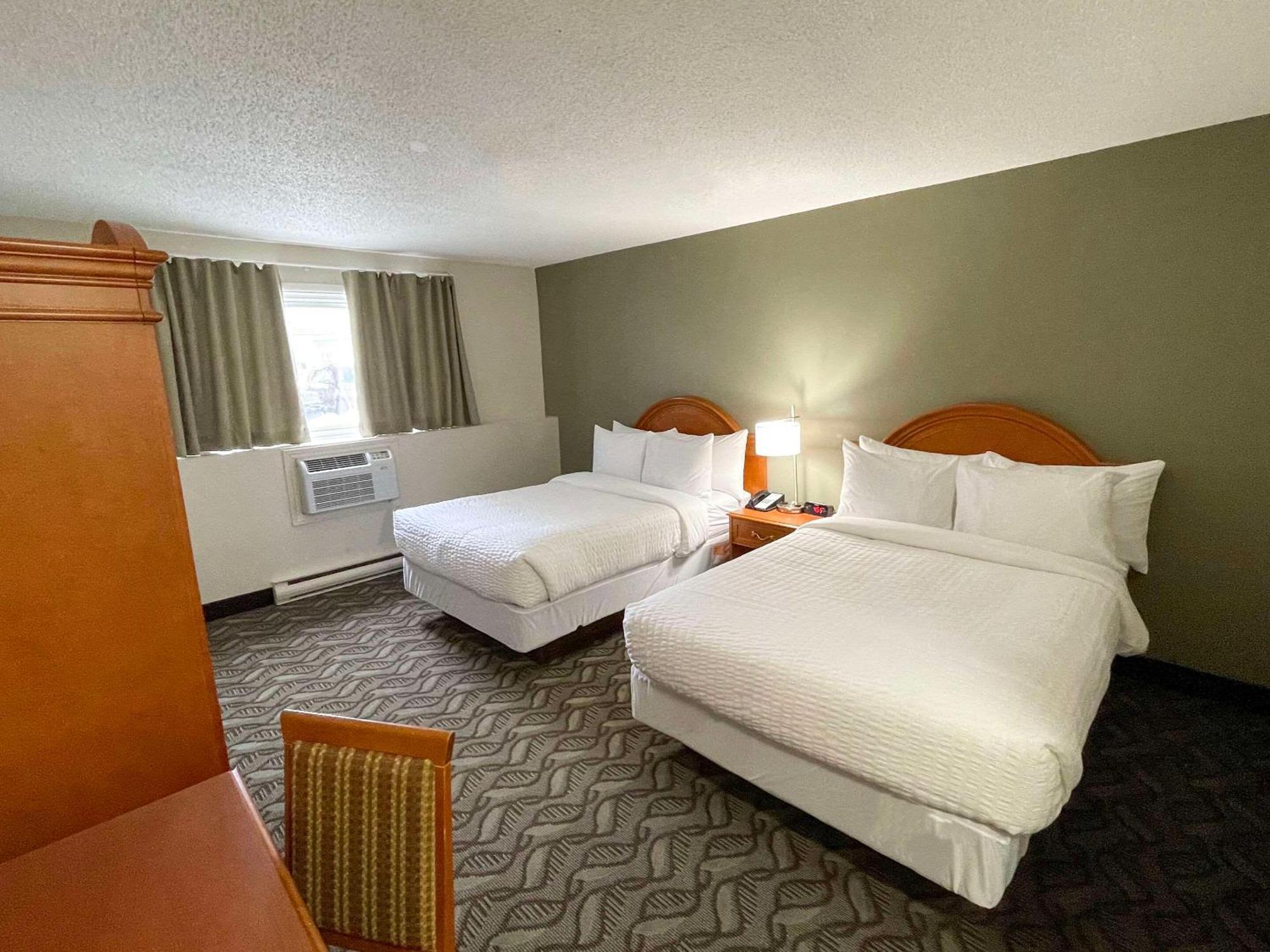 Rodeway Inn سادباري المظهر الخارجي الصورة